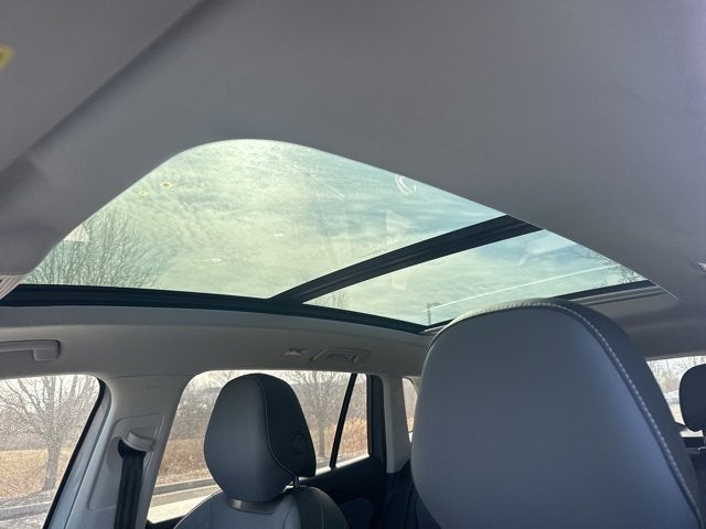 2025 Volkswagen Tiguan SE