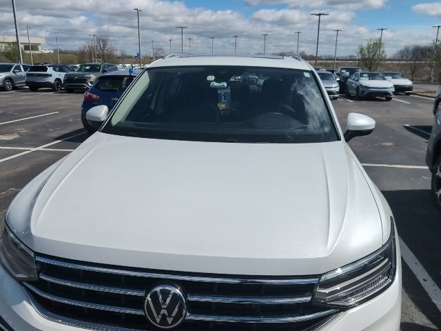 2023 Volkswagen Tiguan SE