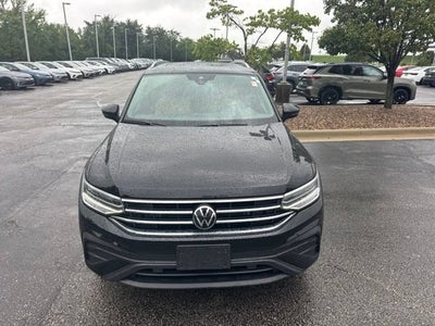 2023 Volkswagen Tiguan SE