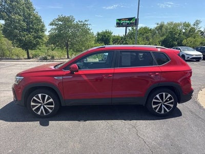 2023 Volkswagen Taos SE