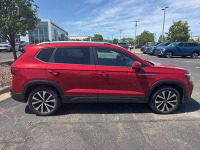 2023 Volkswagen Taos SE