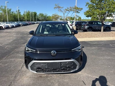 2025 Volkswagen Taos SE