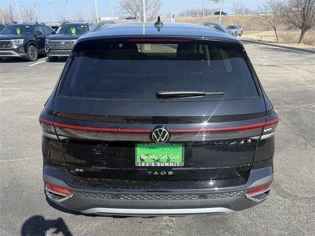 2026 Volkswagen Taos SE