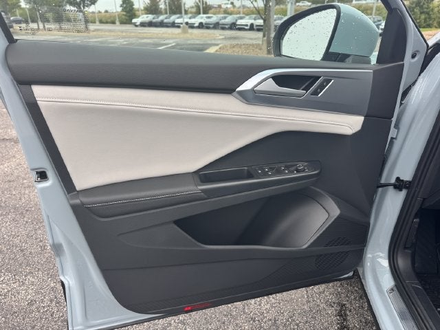 2027 Volkswagen Taos SE