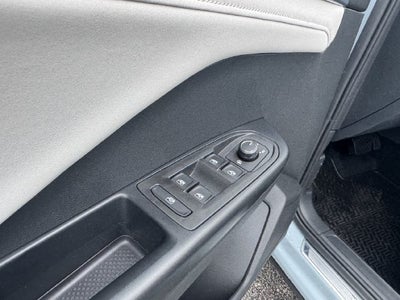 2027 Volkswagen Taos SE