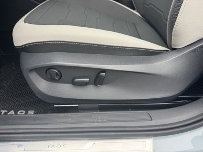 2027 Volkswagen Taos SE