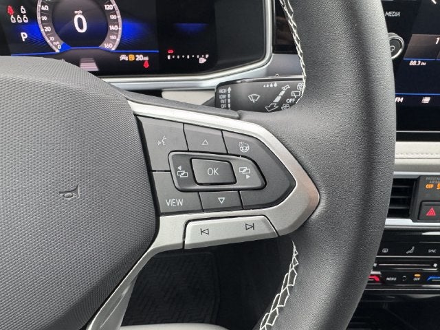 2027 Volkswagen Taos SE