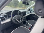 2027 Volkswagen Taos SE
