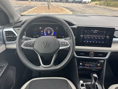 2027 Volkswagen Taos SE