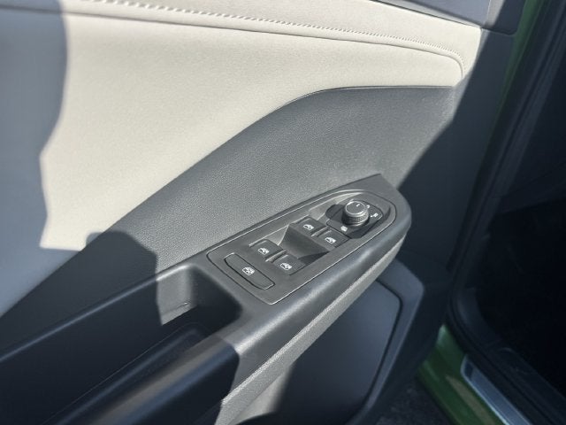 2027 Volkswagen Taos SE