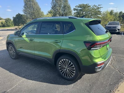 2027 Volkswagen Taos SE