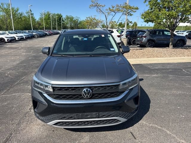 2023 Volkswagen Taos SE