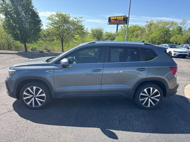 Certified 2023 Volkswagen Taos SE with VIN 3VVSX7B25PM351359 for sale in Kansas City