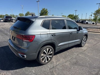 2023 Volkswagen Taos SE