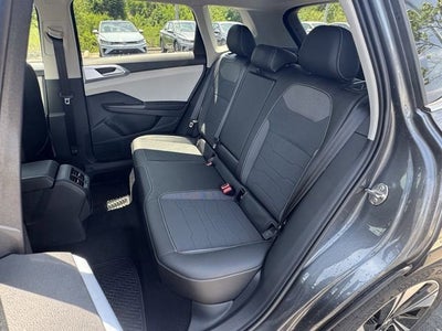 2026 Volkswagen Taos SE