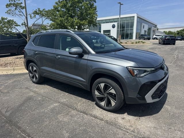 2026 Volkswagen Taos SE