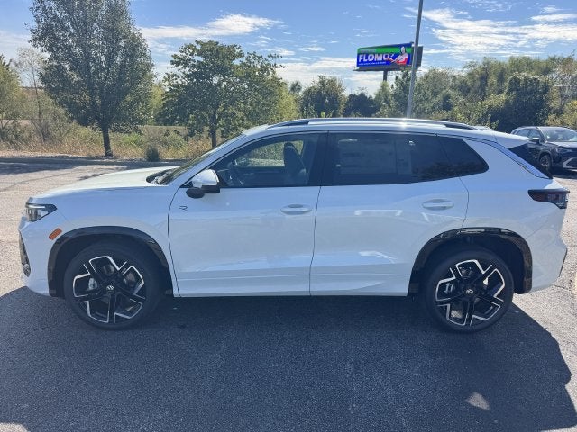 2026 Volkswagen Tiguan SEL R-Line Turbo