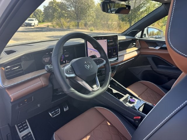 2026 Volkswagen Tiguan SEL R-Line Turbo