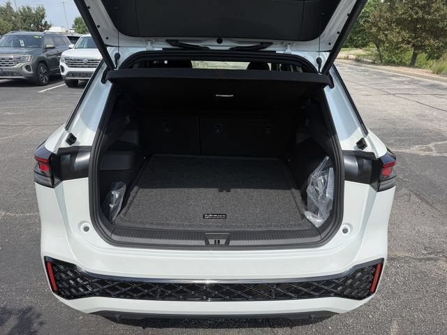 2026 Volkswagen Tiguan SEL R-Line Turbo
