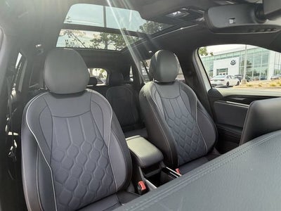 2026 Volkswagen Tiguan SEL R-Line Turbo