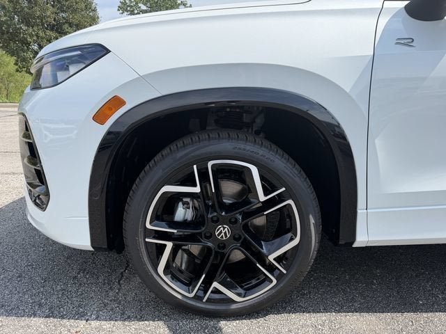 2026 Volkswagen Tiguan SEL R-Line Turbo