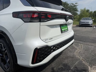 2026 Volkswagen Tiguan SEL R-Line Turbo