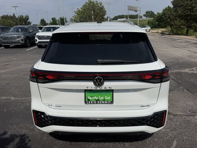 2026 Volkswagen Tiguan SEL R-Line Turbo