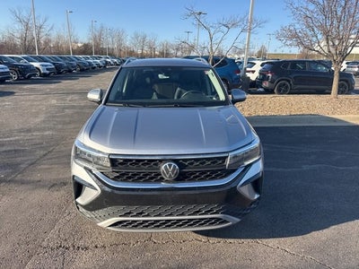 2024 Volkswagen Taos SE