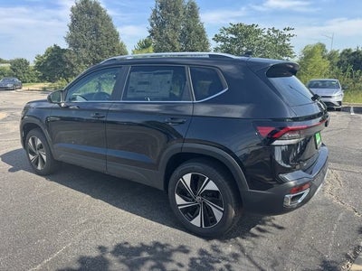 2026 Volkswagen Taos SE