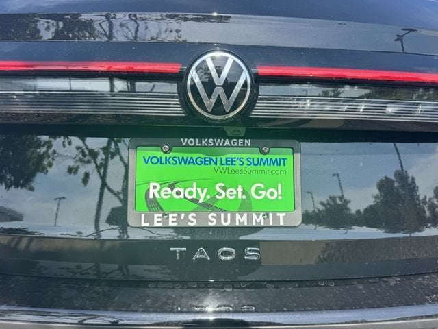 2026 Volkswagen Taos SE