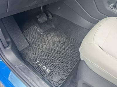 2026 Volkswagen Taos SE