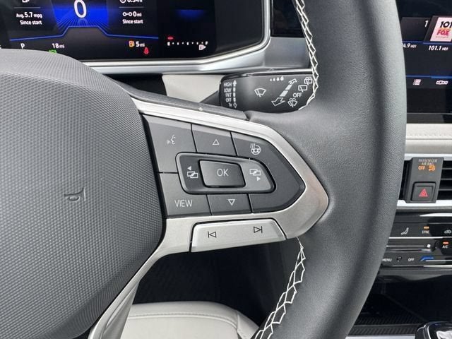 2026 Volkswagen Taos SE