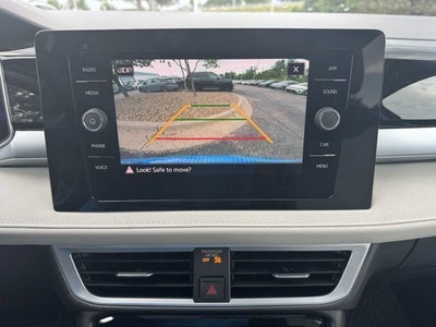 2026 Volkswagen Taos SE