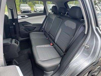 2026 Volkswagen Taos SE