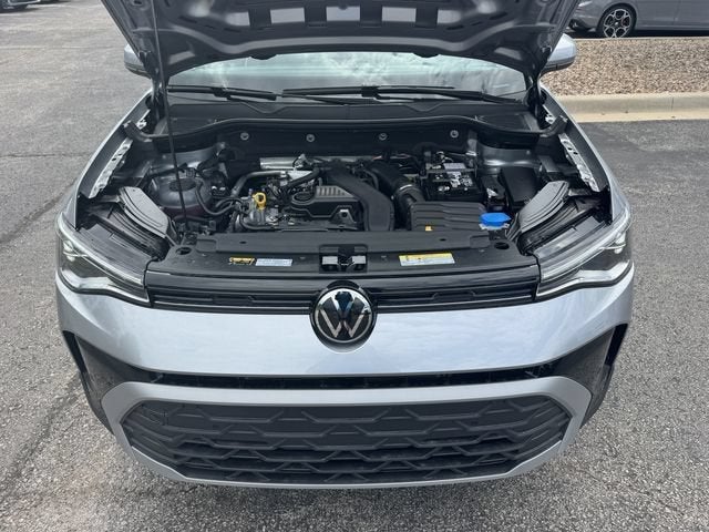 2026 Volkswagen Taos SE