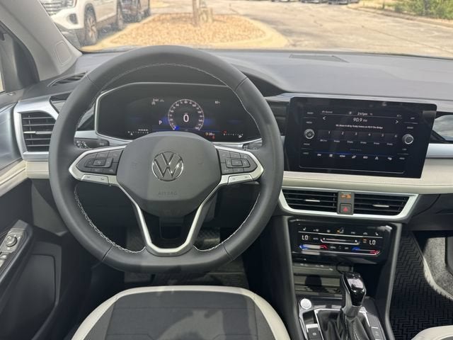 2026 Volkswagen Taos SE