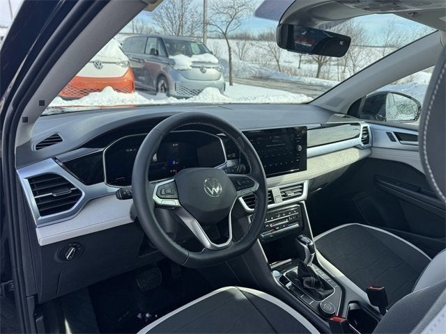 2026 Volkswagen Taos SE