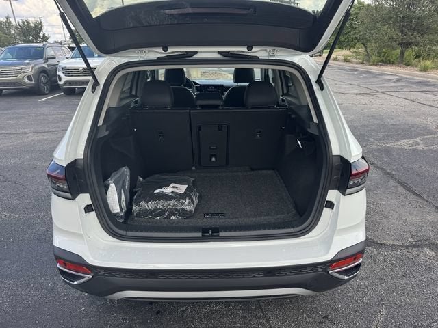 2026 Volkswagen Taos SE