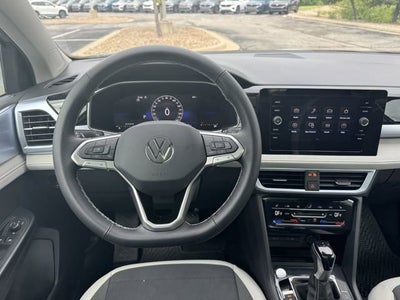 2026 Volkswagen Taos SE
