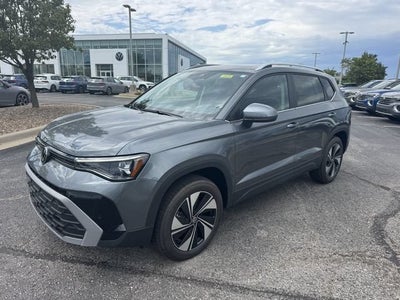 2026 Volkswagen Taos SE