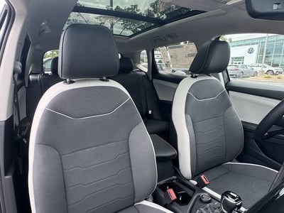 2026 Volkswagen Taos SE
