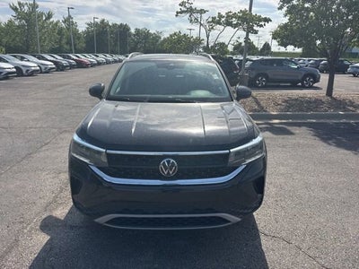 2024 Volkswagen Taos SE