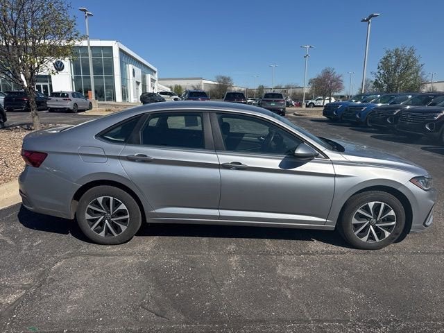 2025 Volkswagen Jetta S