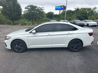 2024 Volkswagen Jetta SE