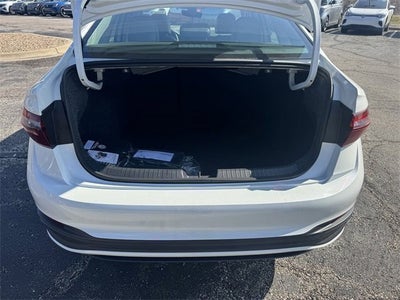 2026 Volkswagen Jetta SE