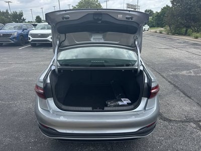 2026 Volkswagen Jetta SE