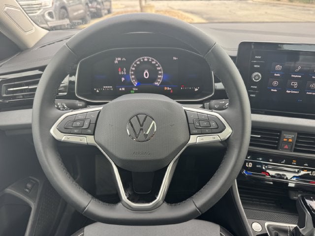 2027 Volkswagen Jetta SE