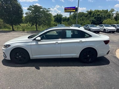 2026 Volkswagen Jetta SE