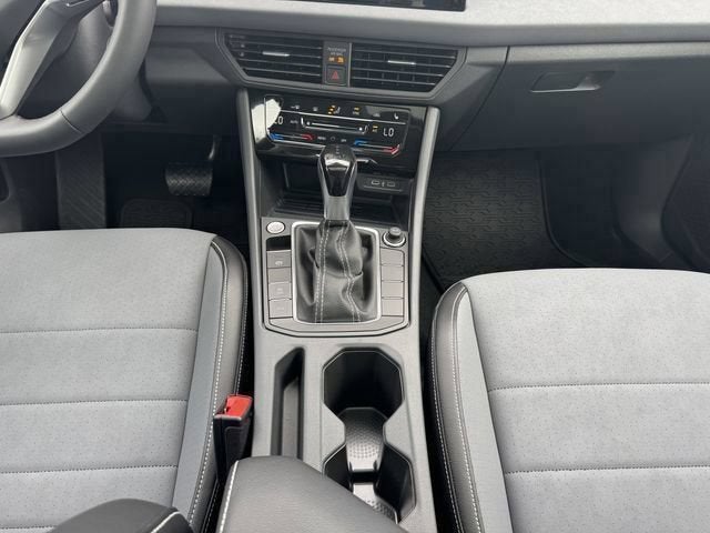 2027 Volkswagen Jetta SE