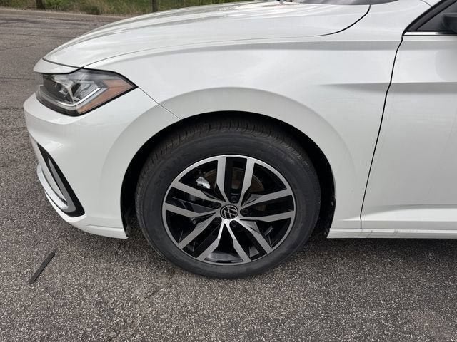 2027 Volkswagen Jetta SE
